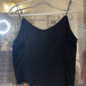 Black crop tank